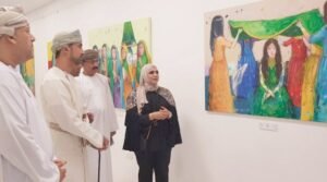 افتتاح معرض «وجوه من الذاكرة» للتشكيلية إنعام أحمد