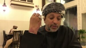 قصيدة الشاعر عقيل اللواتي ترانيم عشق لحاء الشهيد