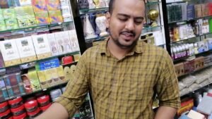 اسعار العطور والبخور لسوق مطرح في سلطنة عمان وتجوالي في السوق