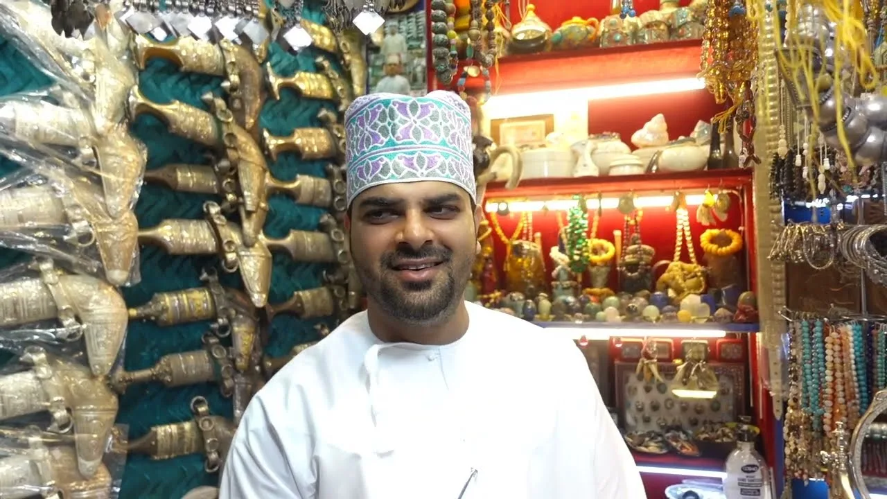 سوق مطرح | اقدم أسواق سلطنة عمان | تحف و نوادر