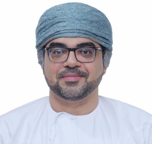 “لجنة الحوار المشترك” تساهم في تطوير بيئة العمل وتحقيق التوازن بين المصالح الاقتصادية والاجتماعية