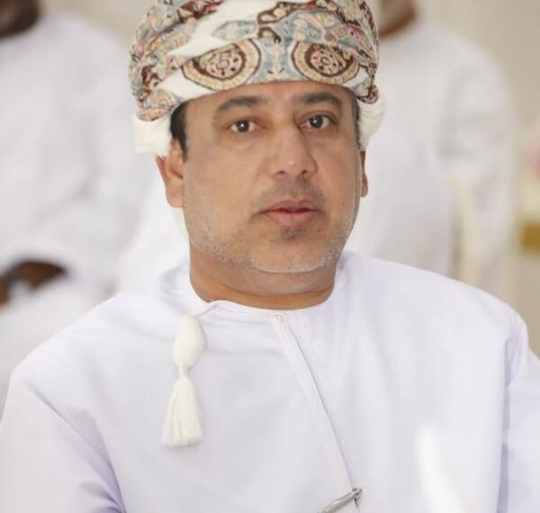 مطرح ومواقف السيارات