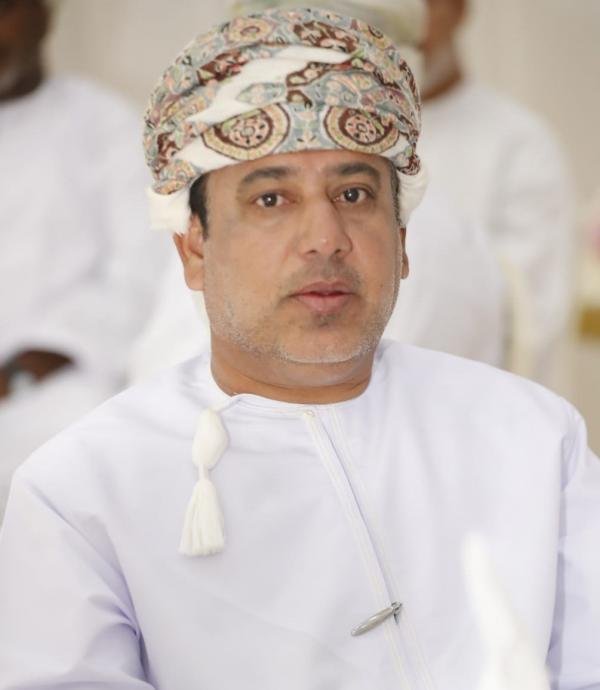 مطرح ومواقف السيارات