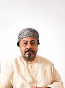 يومٌ في مطرح.. حيث تتحدث الأزقة وتروي الفضة حكايات التاريخ